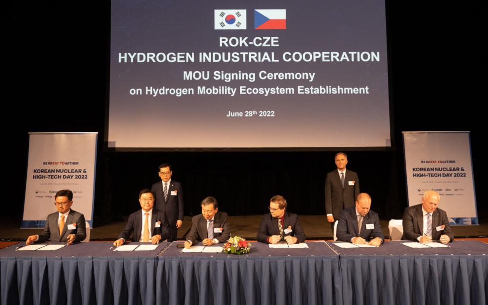 Csm hyundai czech mou on hydrogen mobility 02 1610 bb3c5572a8