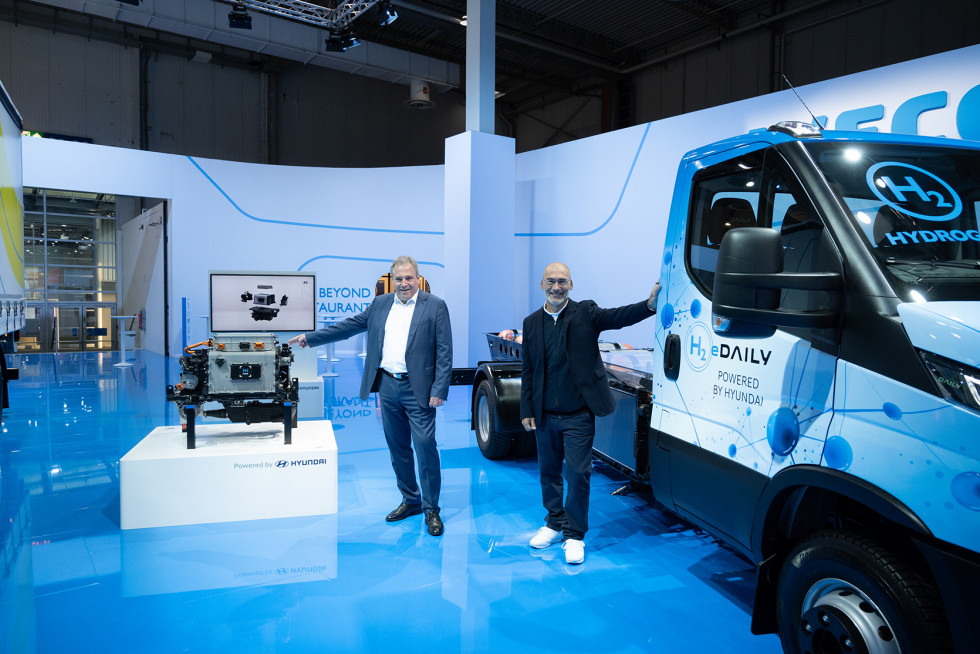 Hyundai iveco fuel cell large van iaa 2022 01