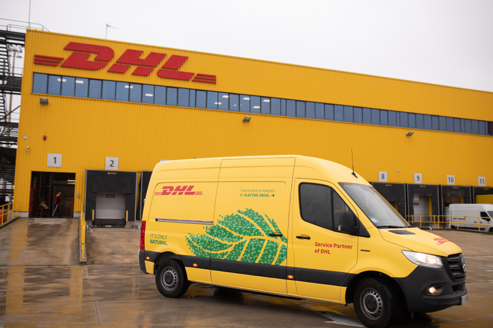 DHL Express Mercedes (3)