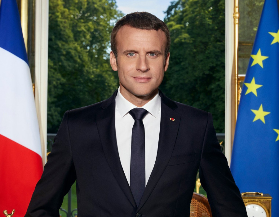 MACRON ok