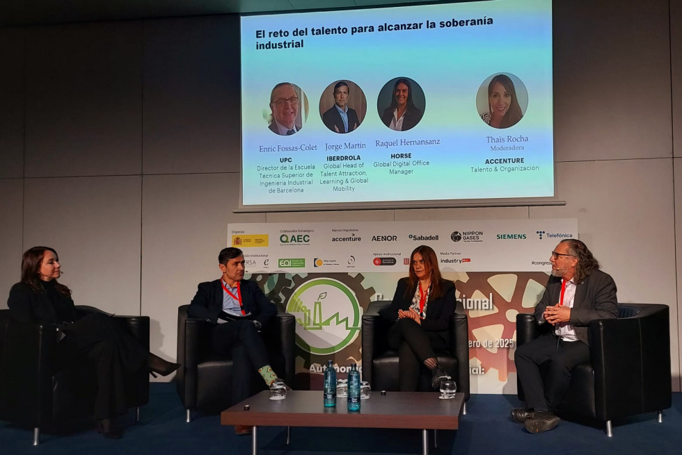 MESA REDONDA TALENTO CONGRESO NAC IND 2025