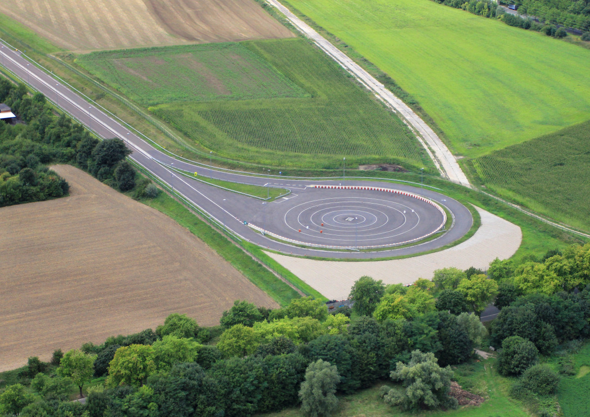 AISIN EUROPE  Mons Plant Test track 1